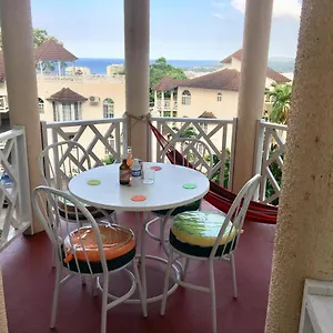 Villa #d1 Castle Wifi King Bed Jamaica Jamaica